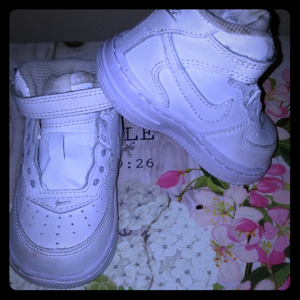 Nike High Top Forces, Size 4c